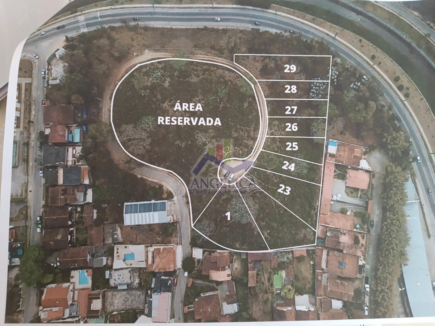 Terreno para venda - Vale do Sol, Nova Friburgo - RJ. Valor para venda: R$ 245.000,00.