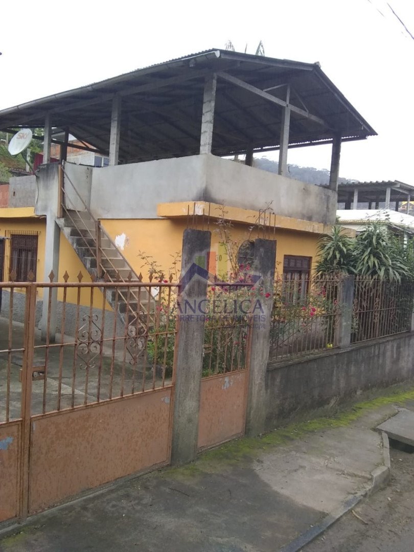 Casa para venda - Nova Suíça, Nova Friburgo - RJ. Valor para venda: R$ 380.000,00.
