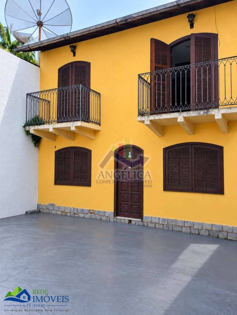 Casa para venda - Vale dos Pinheiros, Nova Friburgo - RJ. Valor para venda: R$ 440.000,00.