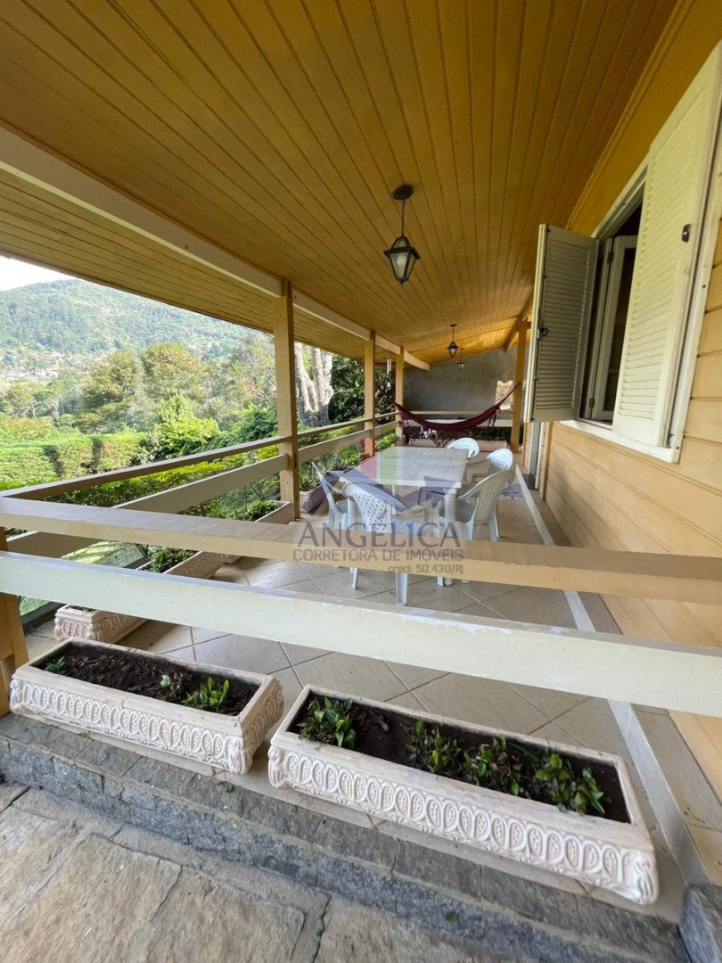 Casa para venda - Cascatinha, Nova Friburgo - RJ. Valor para venda: R$ 820.000,00
