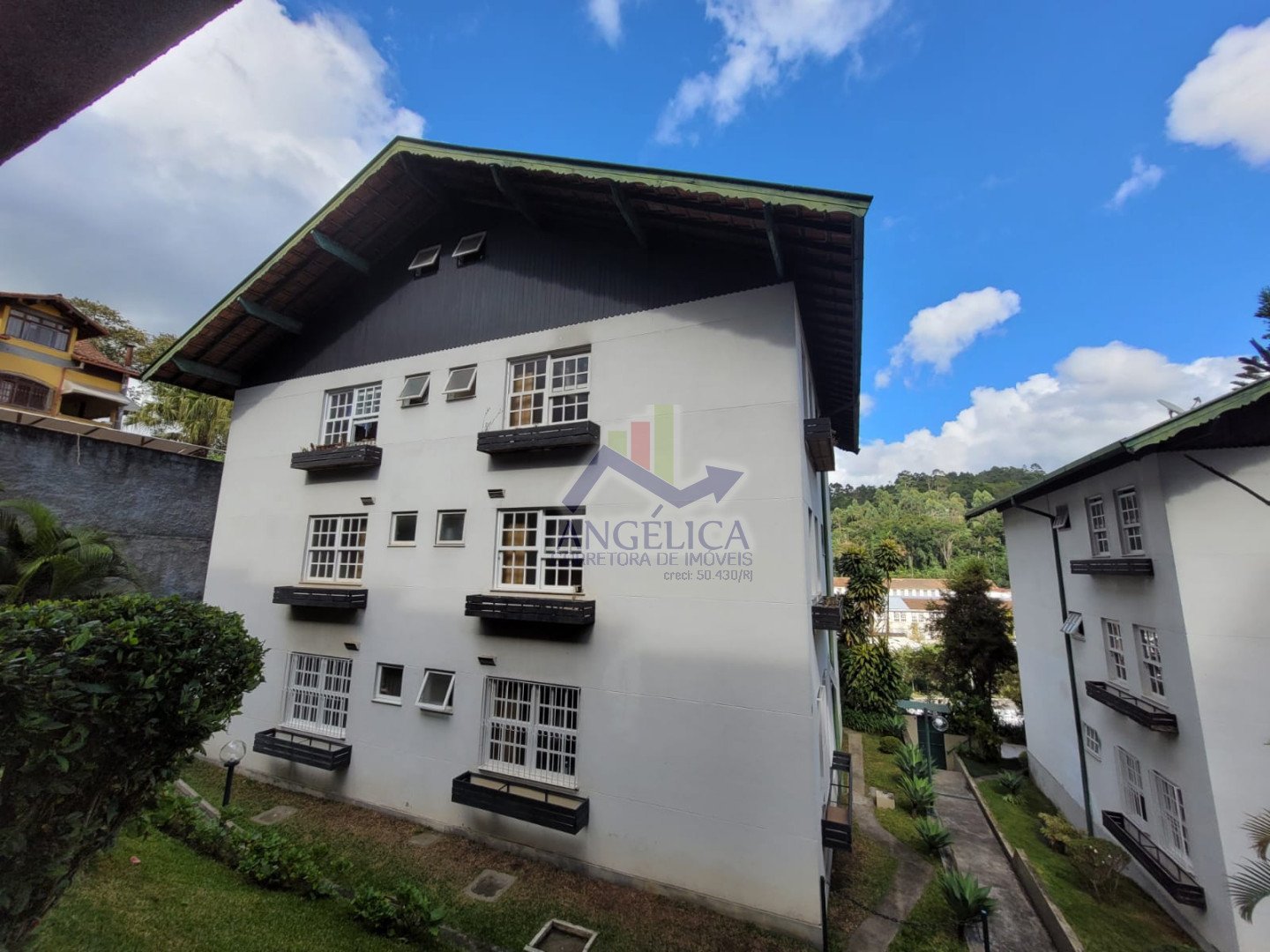 Apartamento para venda - Catarcione, Nova Friburgo - RJ. Valor para venda: R$ 360.000,00.