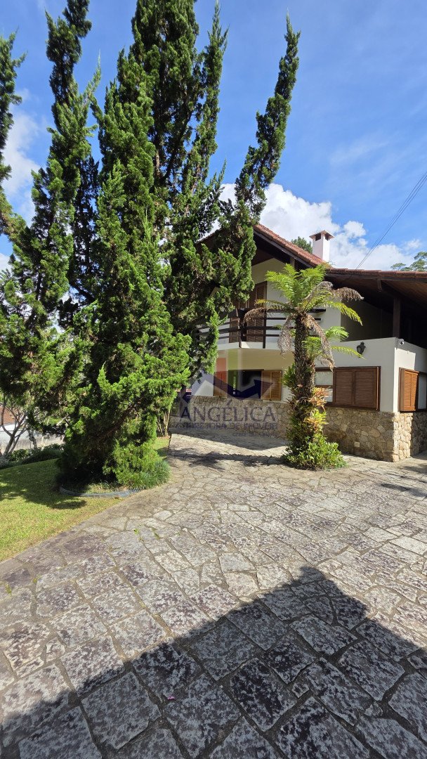 Casa para venda - Mury, Nova Friburgo - RJ. Valor para venda: R$ 1.650.000,00.