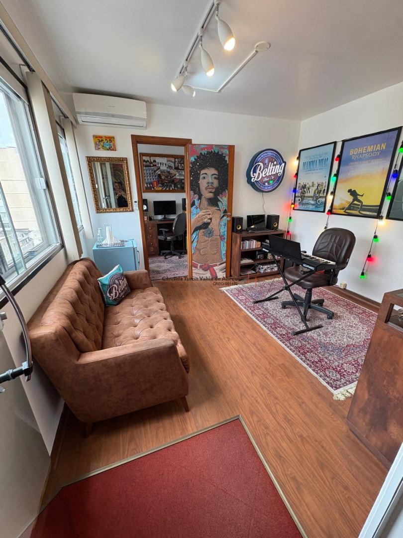 Sala comercial para venda - Centro, Nova Friburgo - RJ. Valor para venda: R$ 350.000,00.