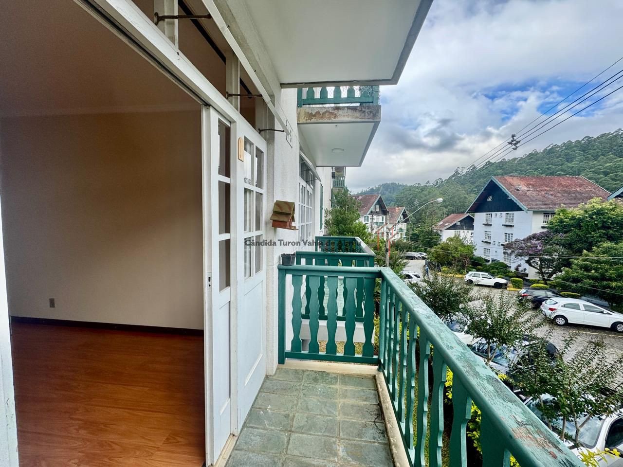 Apartamento para venda - Catarcione, Nova Friburgo - RJ. Valor para venda: R$ 409.000,00.