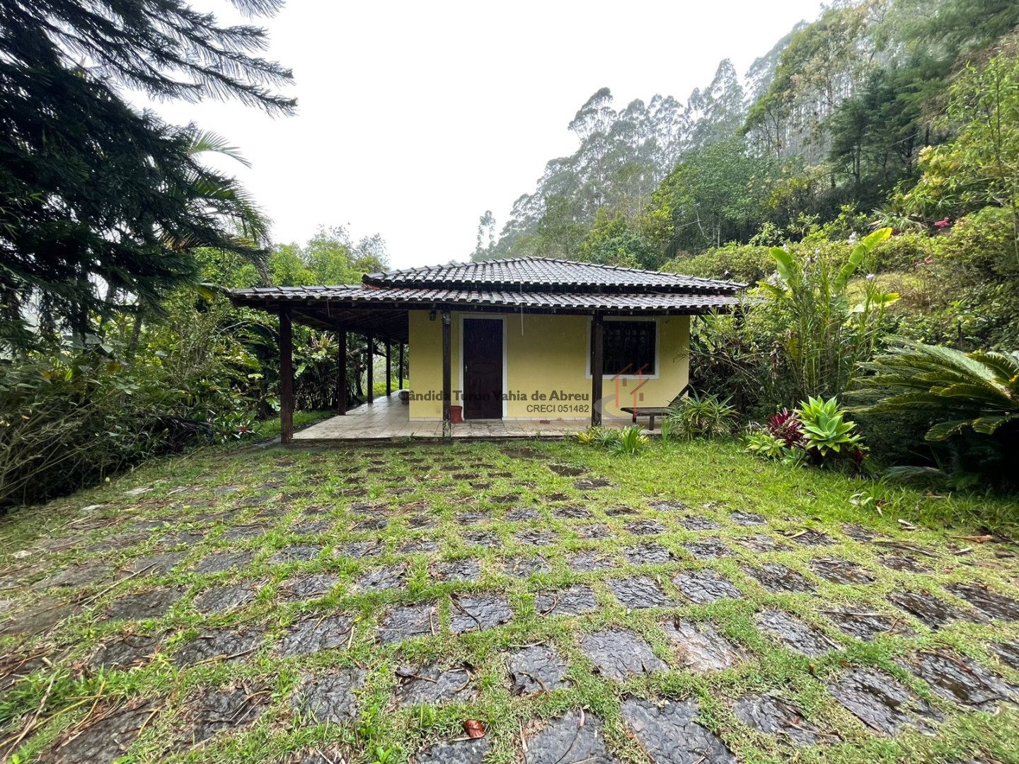 Sítio para venda - Lumiar, Nova Friburgo - RJ. Valor para venda: R$ 850.000,00