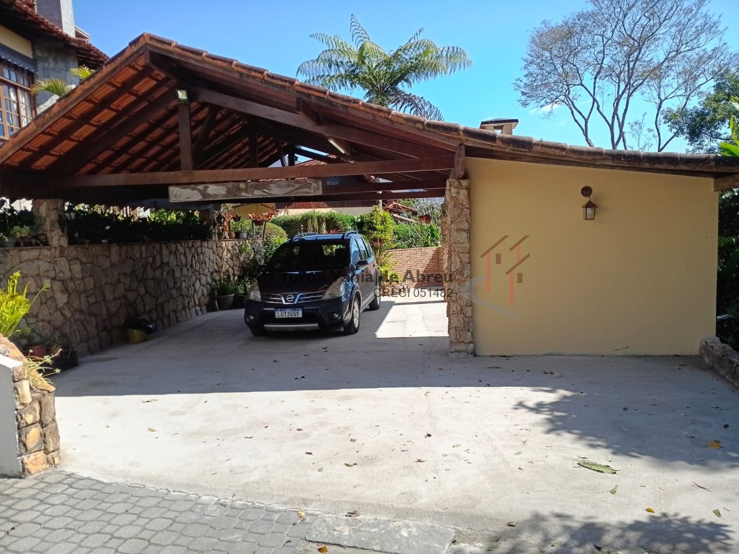 Casa em condomínio para venda - Santa Elisa, Nova Friburgo - RJ. Valor para venda: R$ 770.000,00