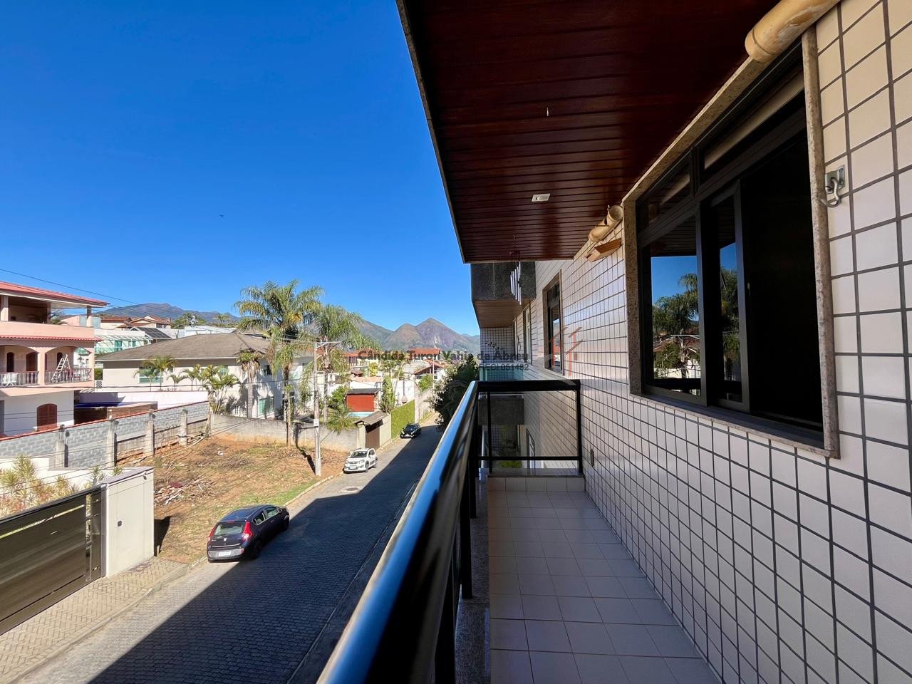 Apartamento para venda - Braunes, Nova Friburgo - RJ. Valor para venda: R$ 640.000,00.