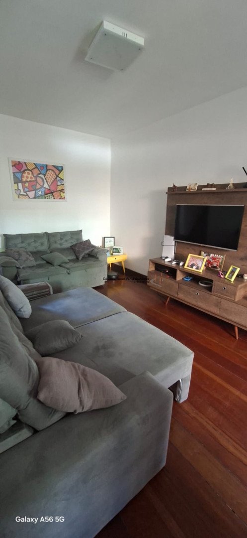 Casa para venda - Perissê, Nova Friburgo - RJ. Valor para venda: R$ 450.000,00.