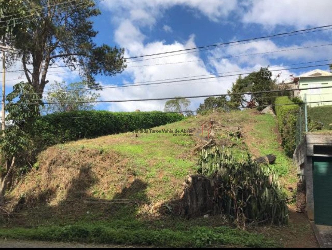Terreno para venda - Cascatinha, Nova Friburgo - RJ. Valor para venda: R$ 290.000,00.