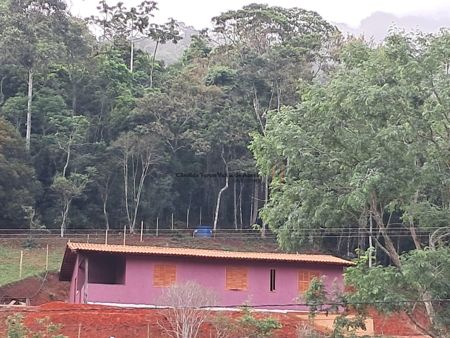 Chácara para venda - Stucky, Nova Friburgo - RJ. Valor para venda: R$ 480.000,00