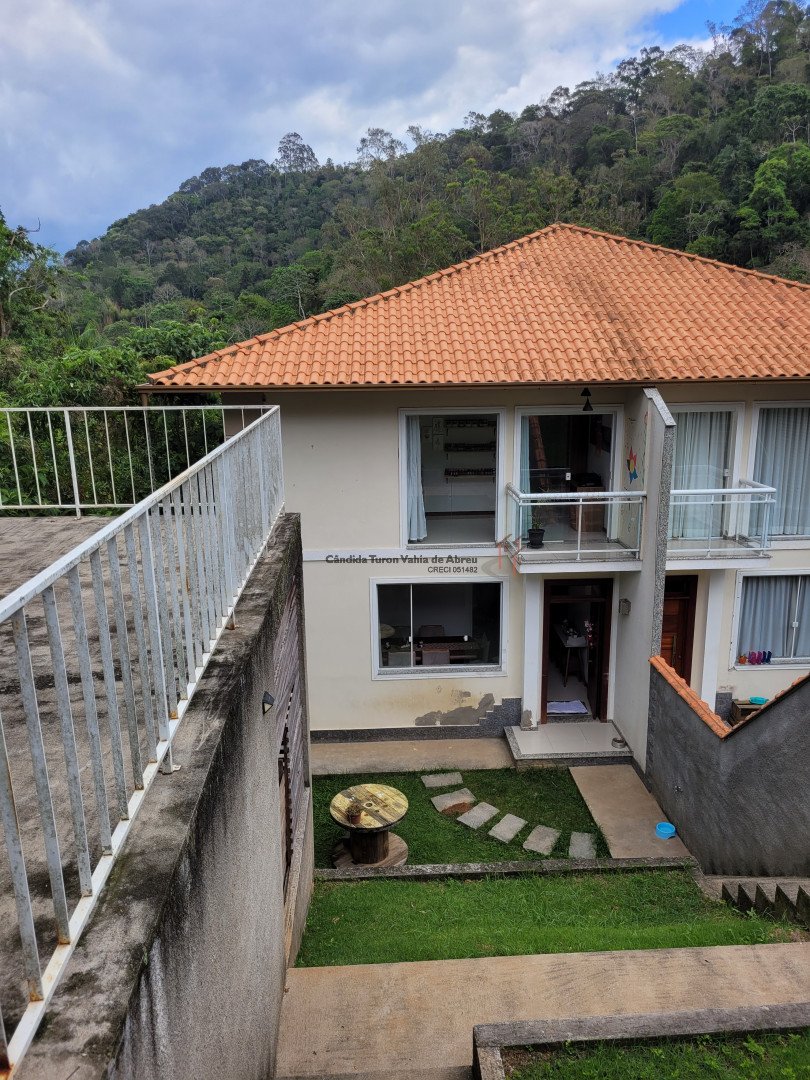 Casa para venda - Parque Dom João VI, Nova Friburgo - RJ. Valor para venda: R$ 785.000,00