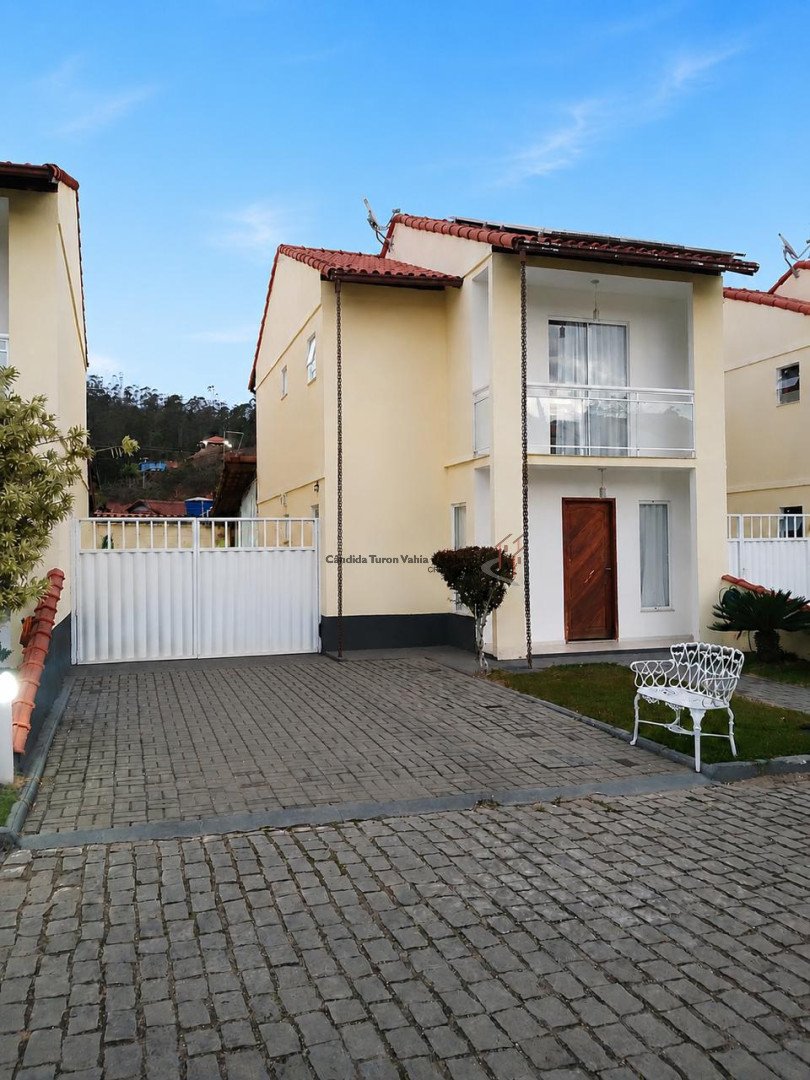Casa em condomínio para venda - Santa Luzia, Nova Friburgo - RJ. Preço de venda sob consulta.