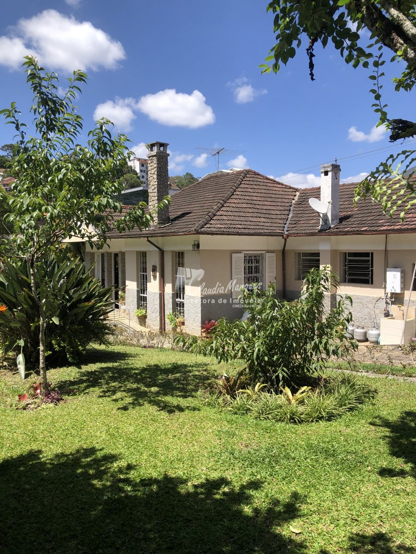 Casa para venda - Braunes, Nova Friburgo - RJ. Valor para venda: R$ 1.800.000,00.