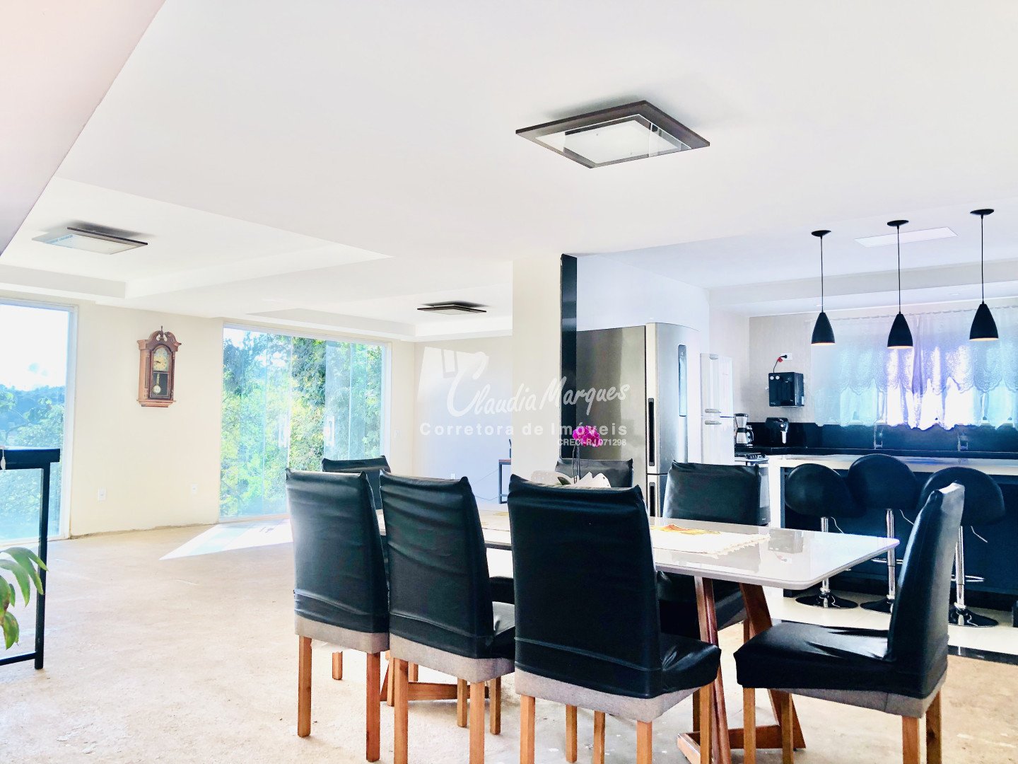 Casa para venda - Perissê, Nova Friburgo - RJ. Valor para venda: R$ 795.000,00.