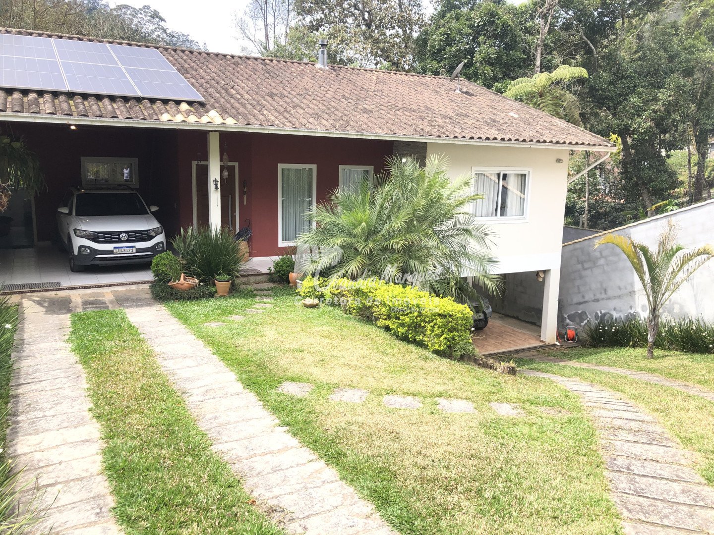 Casa para venda - Mury, Nova Friburgo - RJ. Valor para venda: R$ 880.000,00