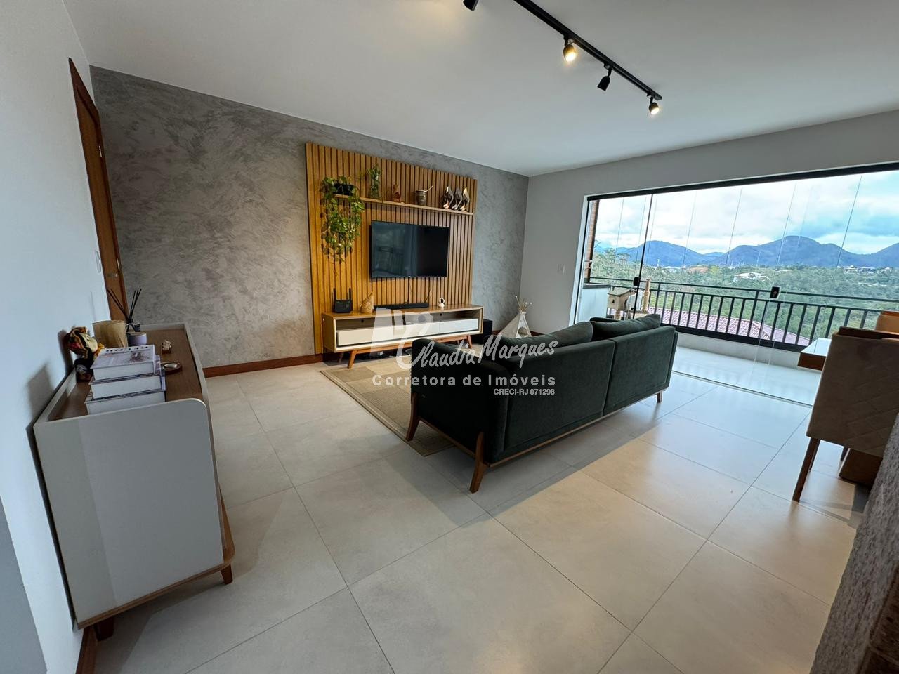 Apartamento para venda - Braunes, Nova Friburgo - RJ. Valor para venda: R$ 540.000,00