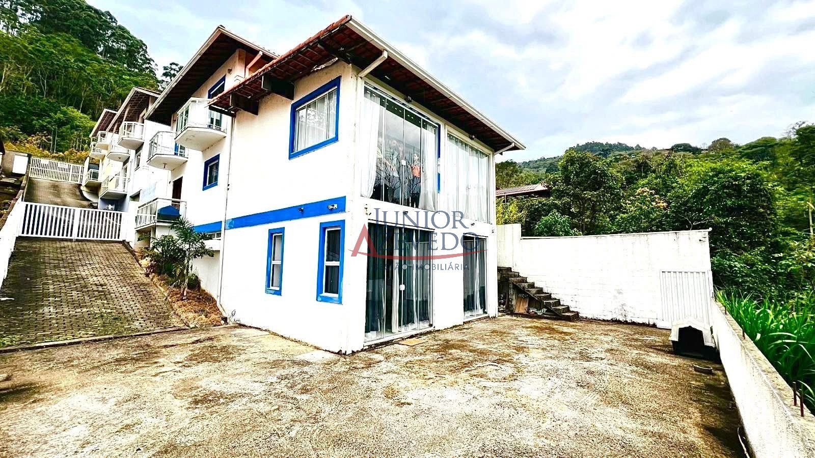 Casa para venda - Sítio São Luiz, Nova Friburgo - RJ. Valor para venda: R$ 599.000,00