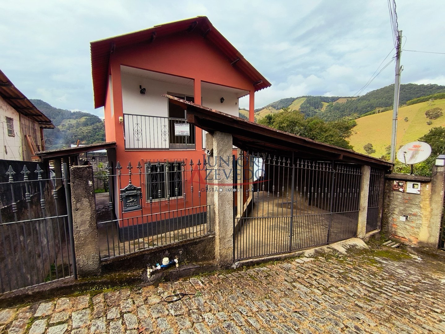Casa para venda - Amparo, Nova Friburgo - RJ. Valor para venda: R$ 260.000,00.