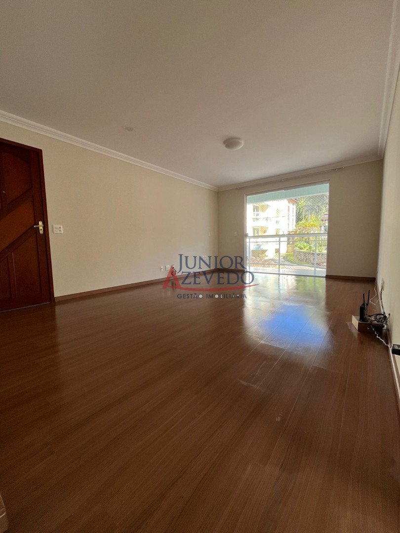 Apartamento para venda - Cascatinha, Nova Friburgo - RJ. Valor para venda: R$ 570.000,00.