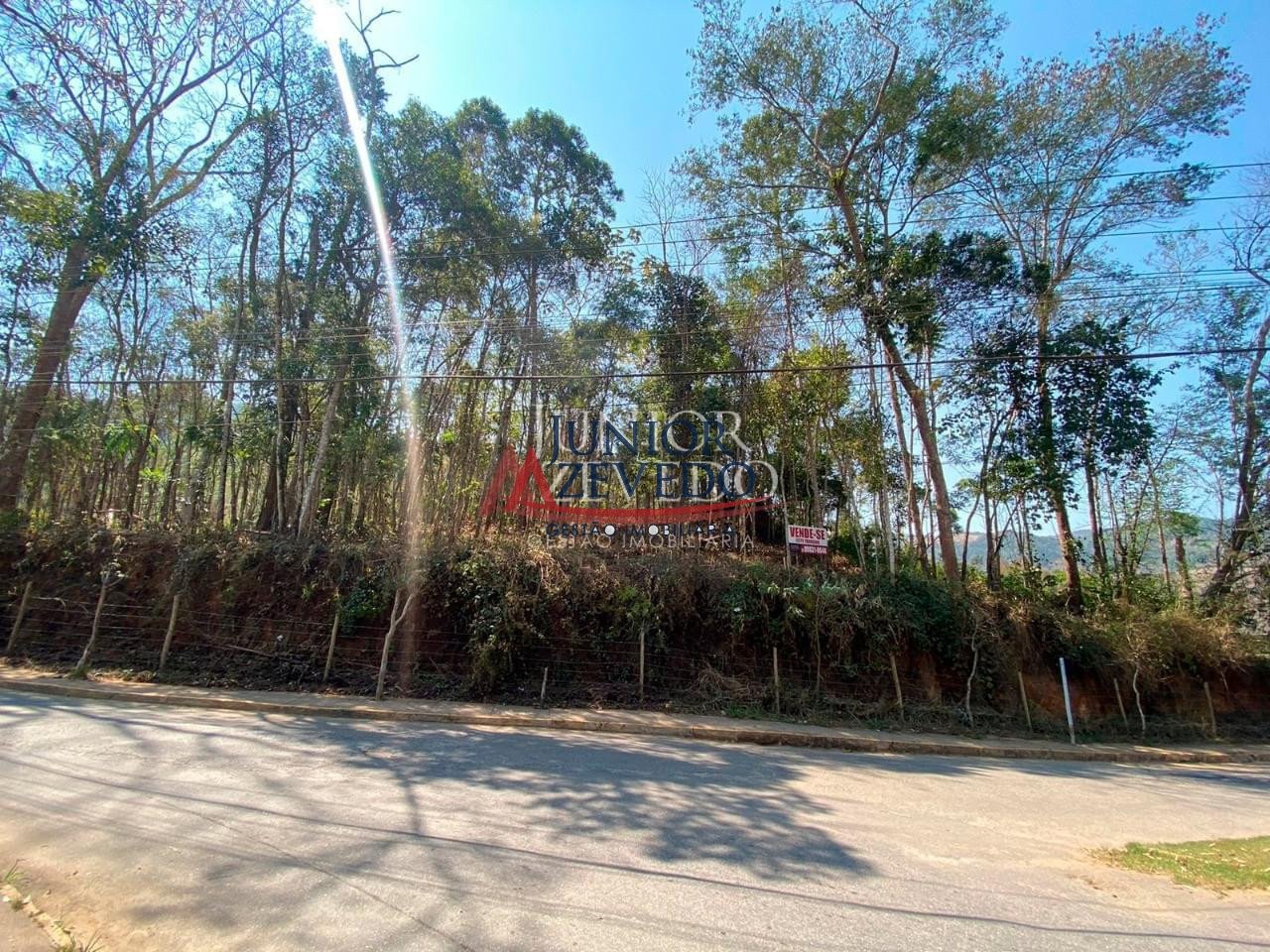 Terreno para venda - Amparo, Nova Friburgo - RJ. Valor para venda: R$ 1.300.000,00