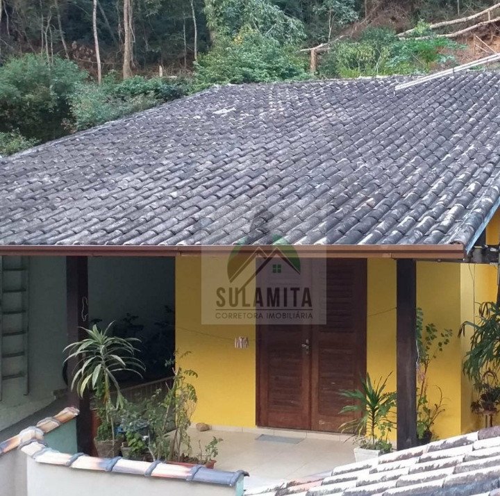 Casa para venda - Amparo, Nova Friburgo - RJ. Valor para venda: R$ 450.000,00.
