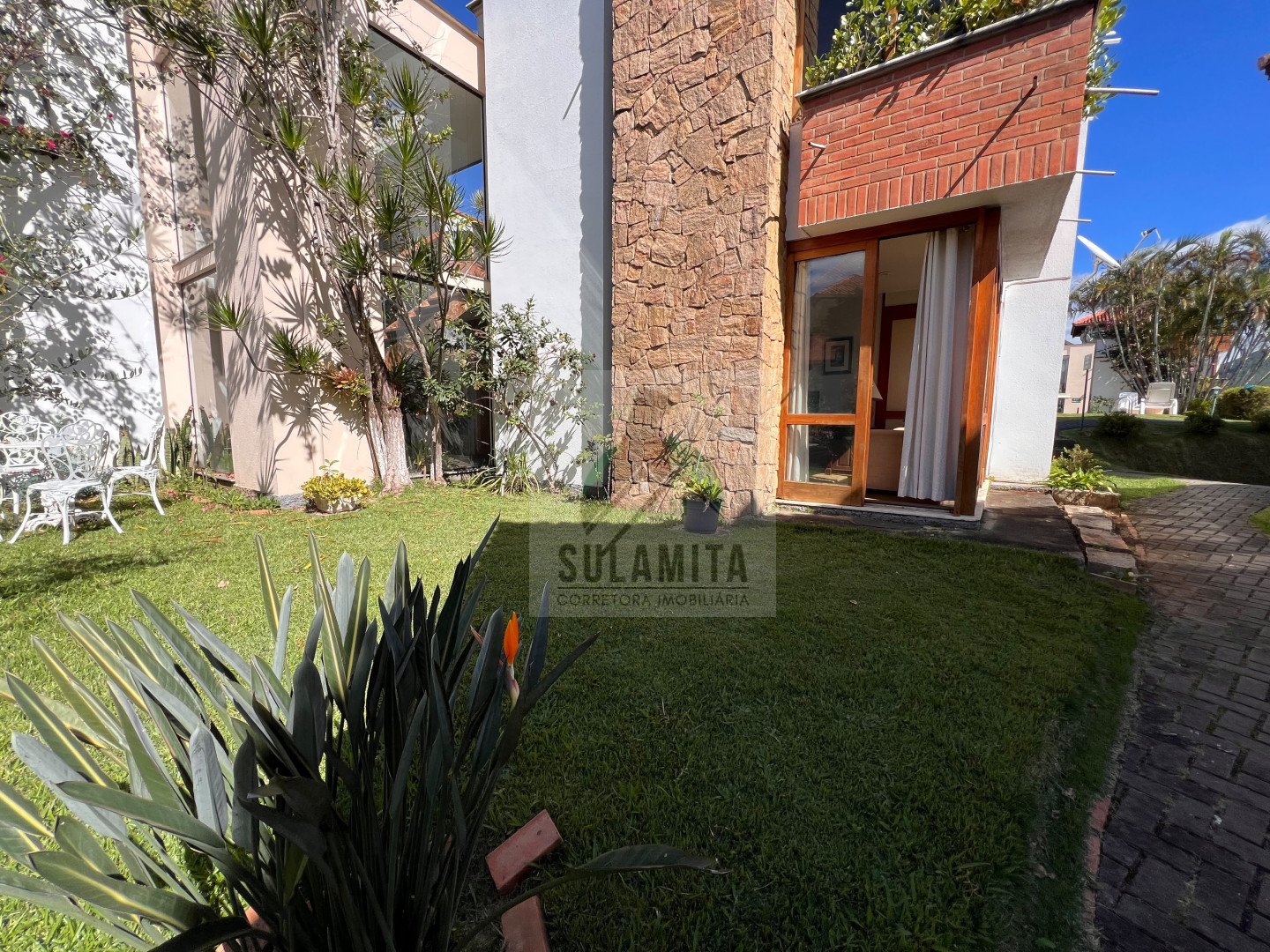 Apartamento para venda - Braunes, Nova Friburgo - RJ. Valor para venda: R$ 350.000,00.