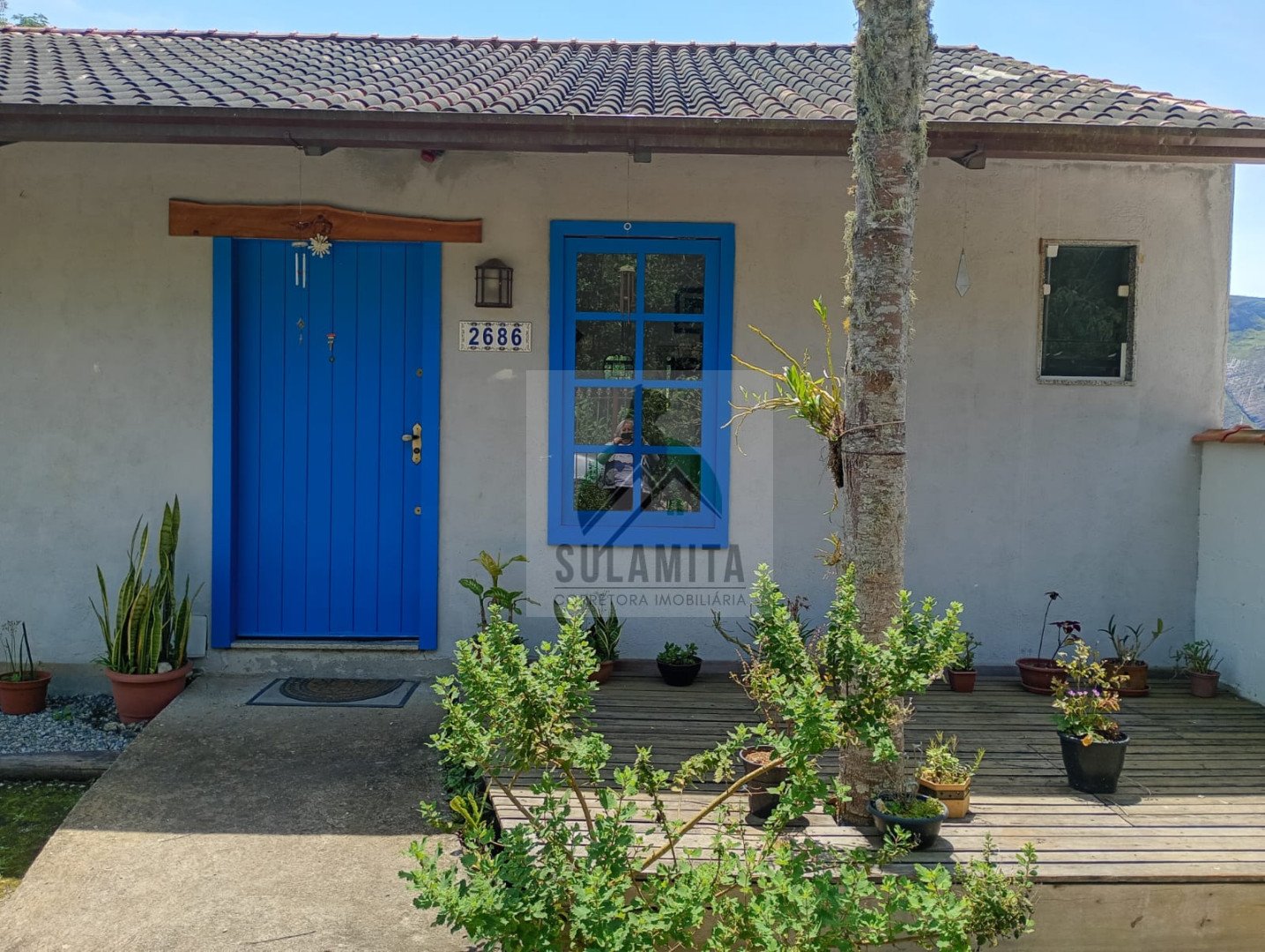 Casa para aluguel - Cônego, Nova Friburgo - RJ. Valor de aluguel: R$ 1.900,00.