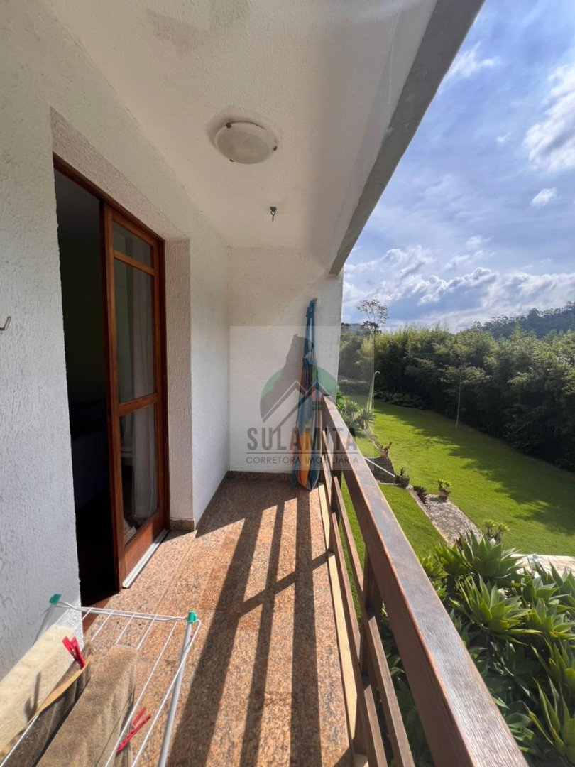 Apartamento para venda - Ponte da Saudade, Nova Friburgo - RJ. Valor para venda: R$ 380.000,00.