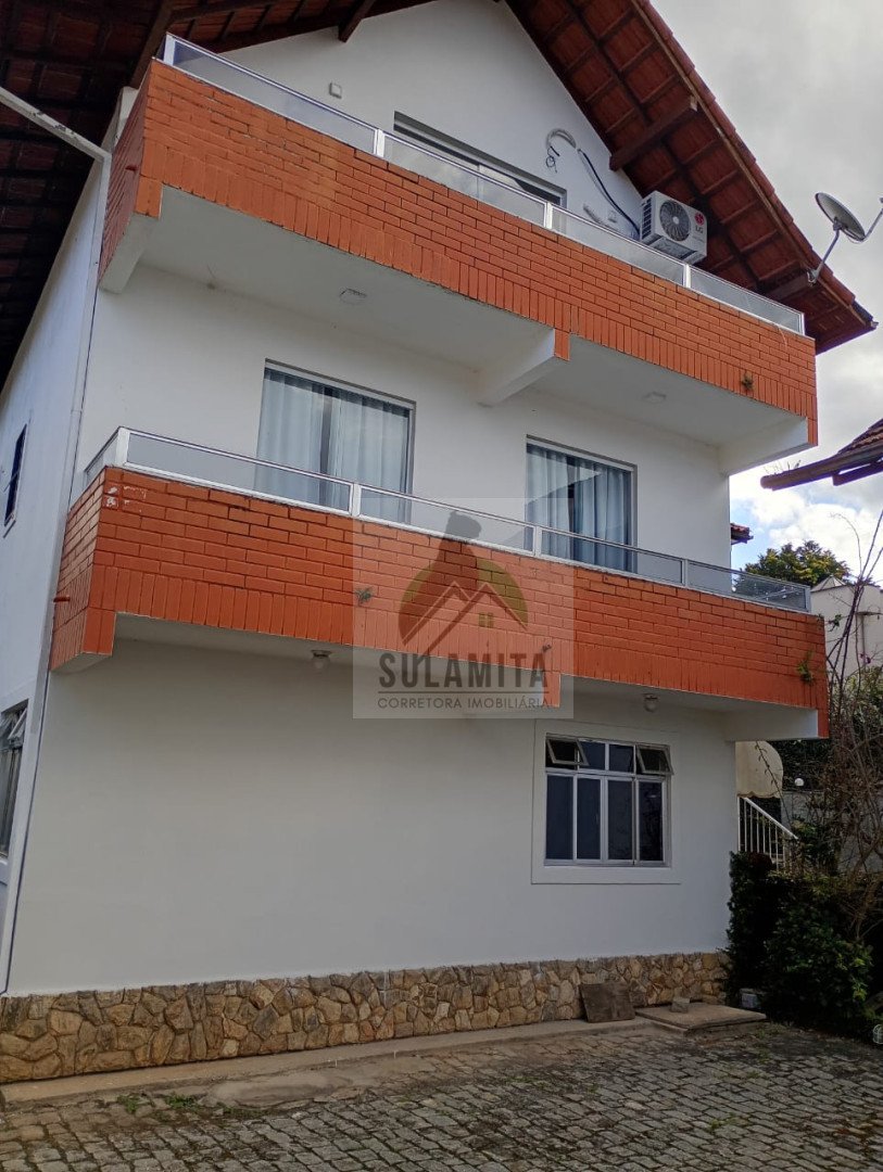 Apartamento para venda - Braunes, Nova Friburgo - RJ. Valor para venda: R$ 300.000,00.