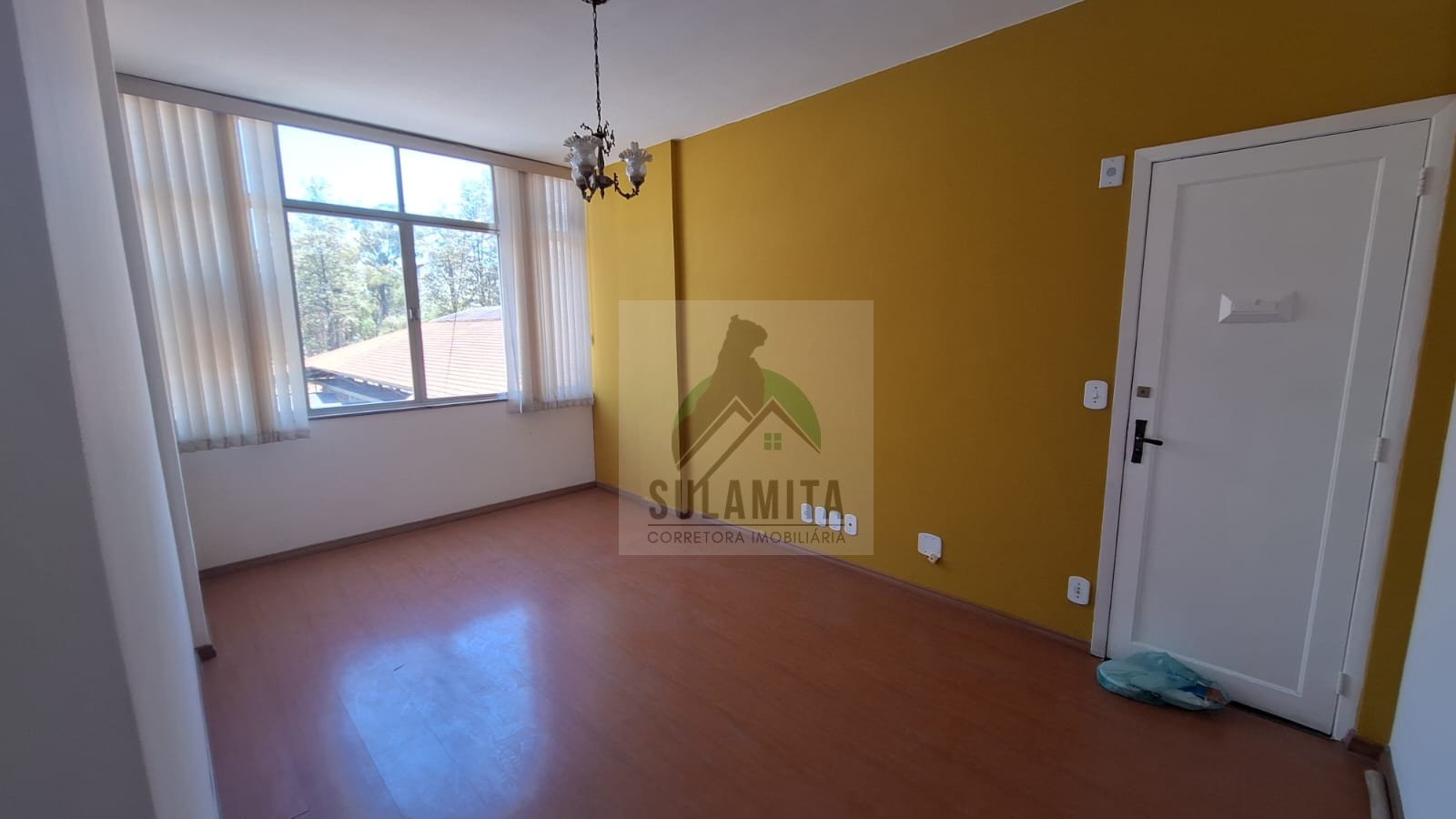 Apartamento para venda - Centro, Nova Friburgo - RJ. Valor para venda: R$ 395.000,00
