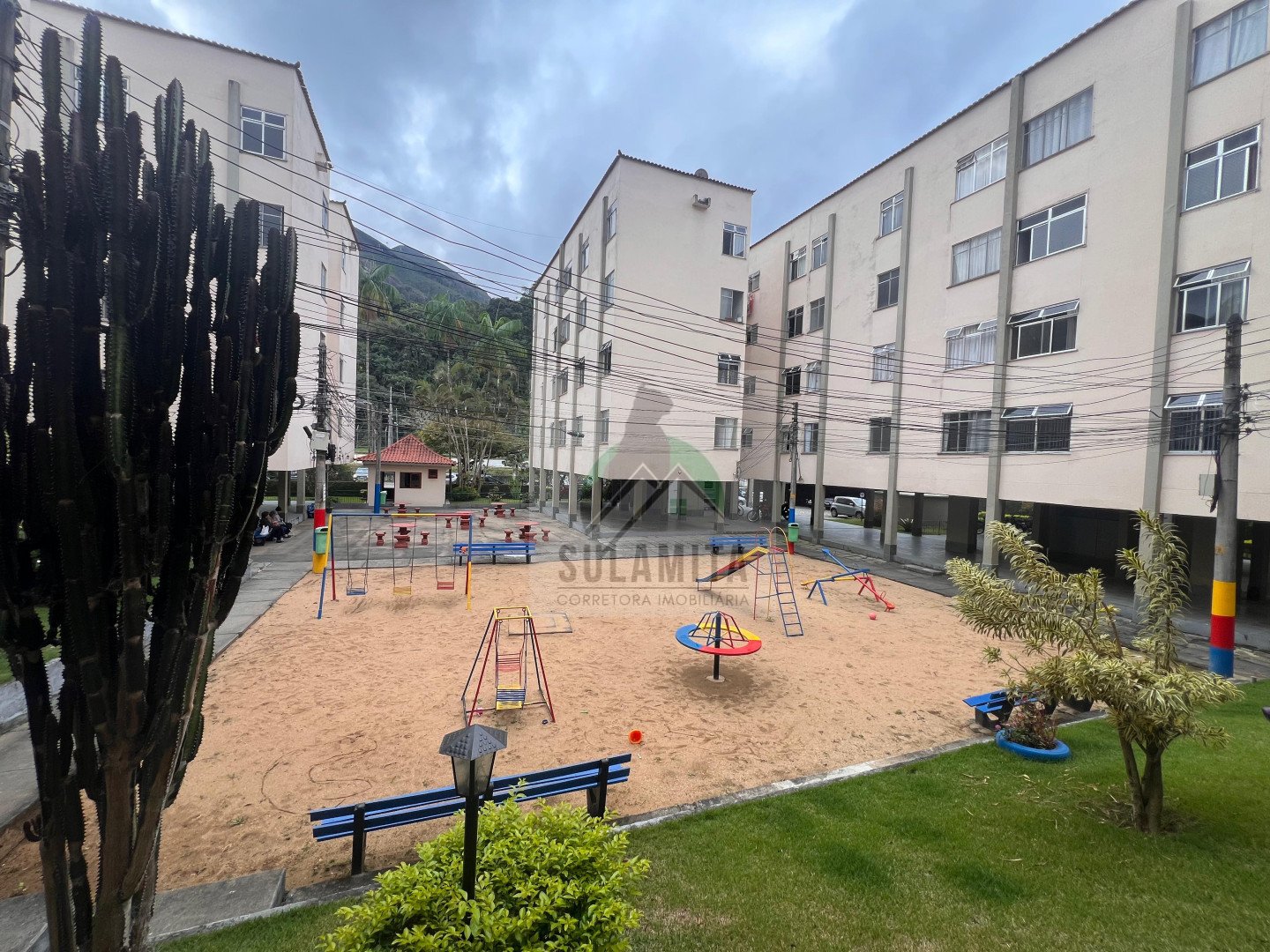Apartamento para venda - Vila Amélia, Nova Friburgo - RJ. Valor para venda: R$ 330.000,00.