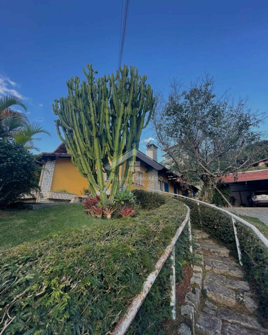 Casa para venda - Braunes, Nova Friburgo - RJ. Valor para venda: R$ 1.450.000,00.