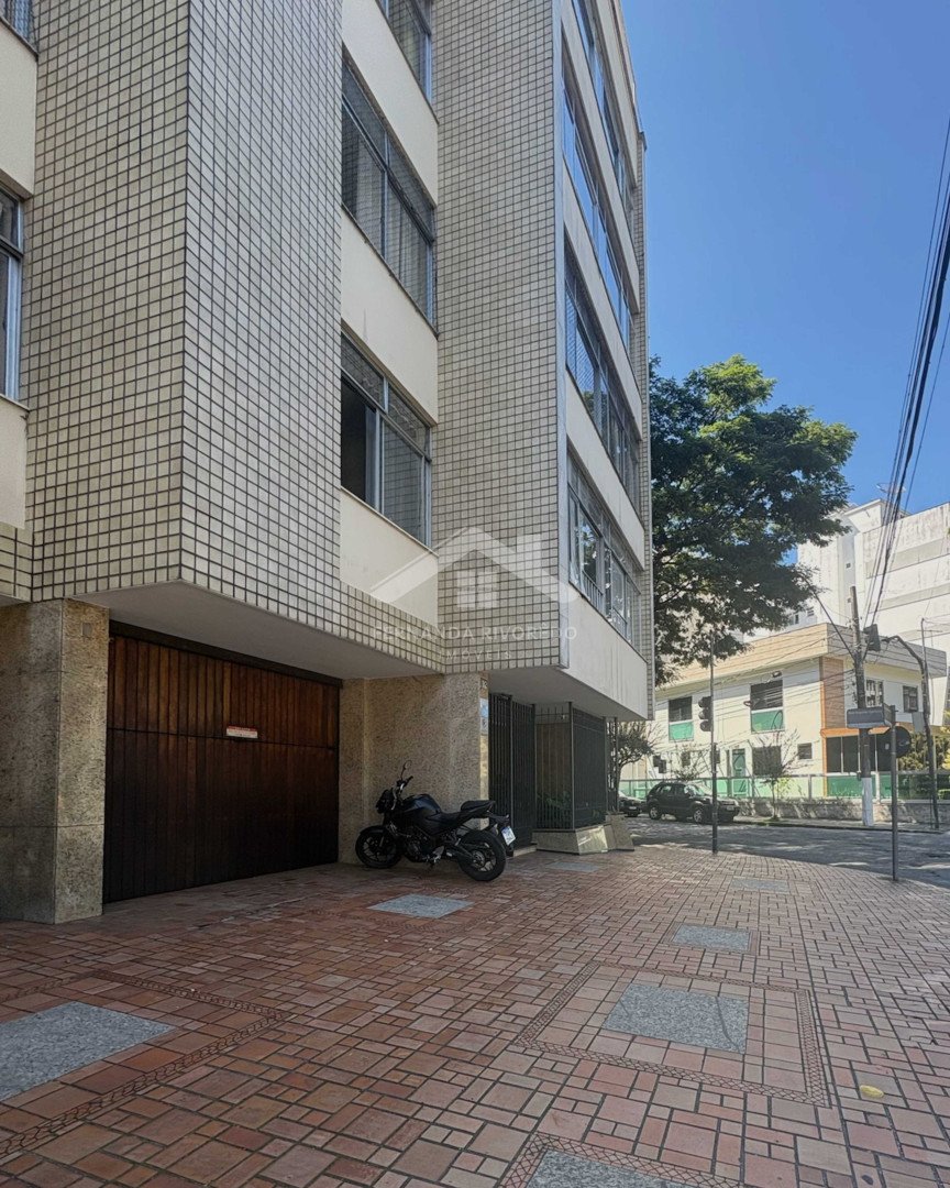 Apartamento para venda - Centro, Nova Friburgo - RJ. Valor para venda: R$ 690.000,00.