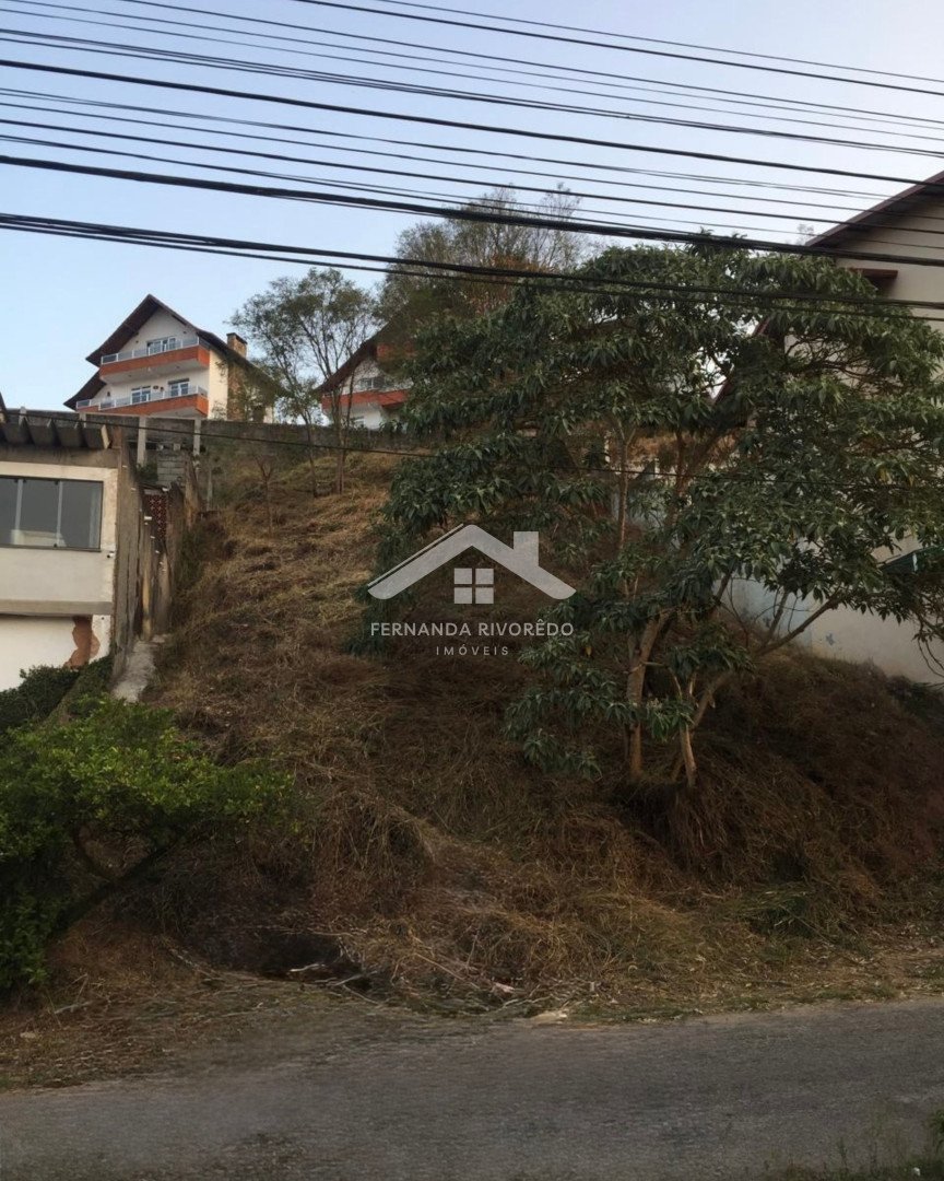Terreno para venda - Braunes, Nova Friburgo - RJ. Valor para venda: R$ 300.000,00.