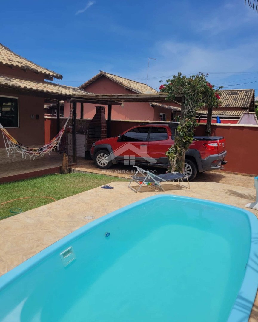 Casa em condomínio para aluguel - Unamar, Cabo Frio - RJ. Valor de aluguel: R$ 2.000,00.