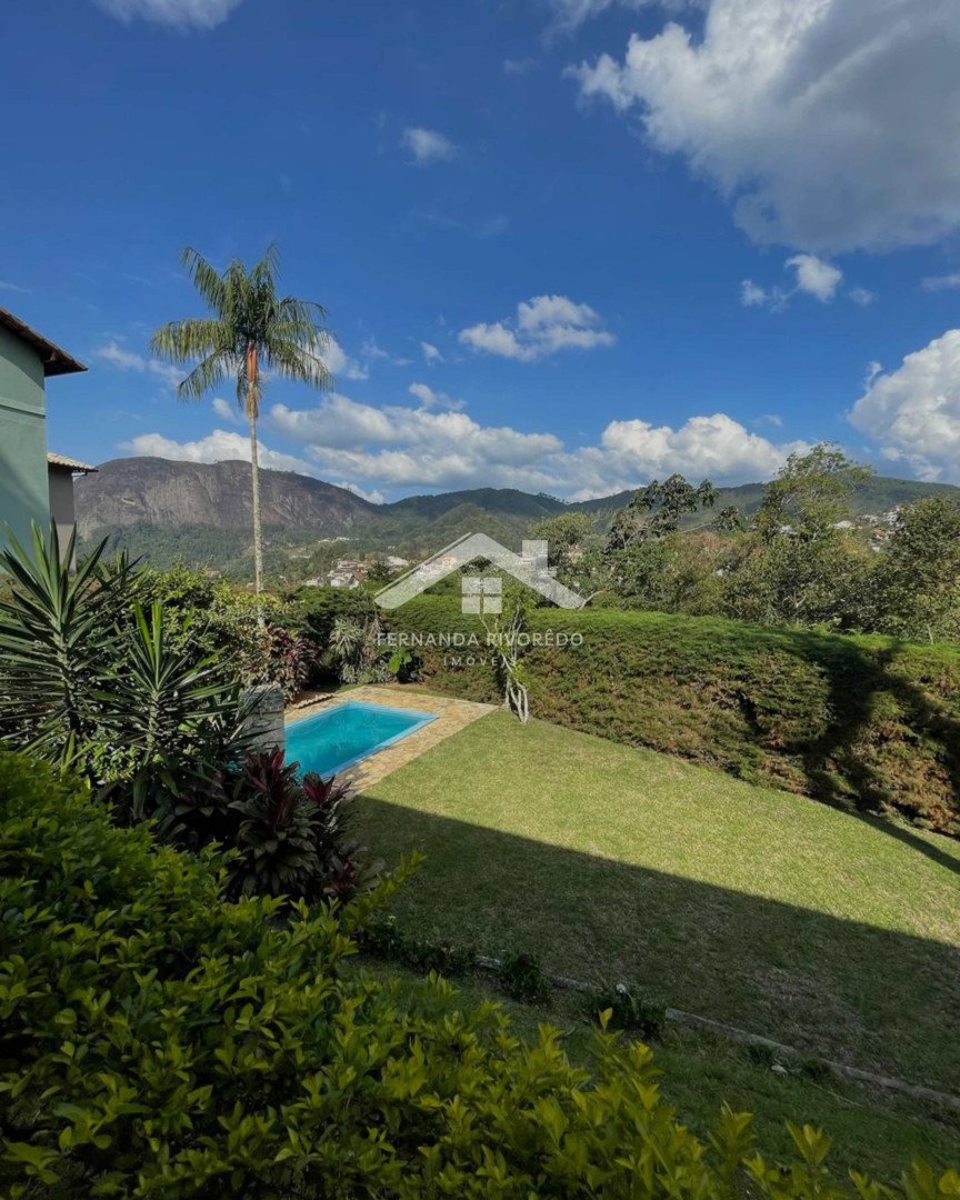 Casa para venda - Cascatinha, Nova Friburgo - RJ. Valor para venda: R$ 750.000,00.