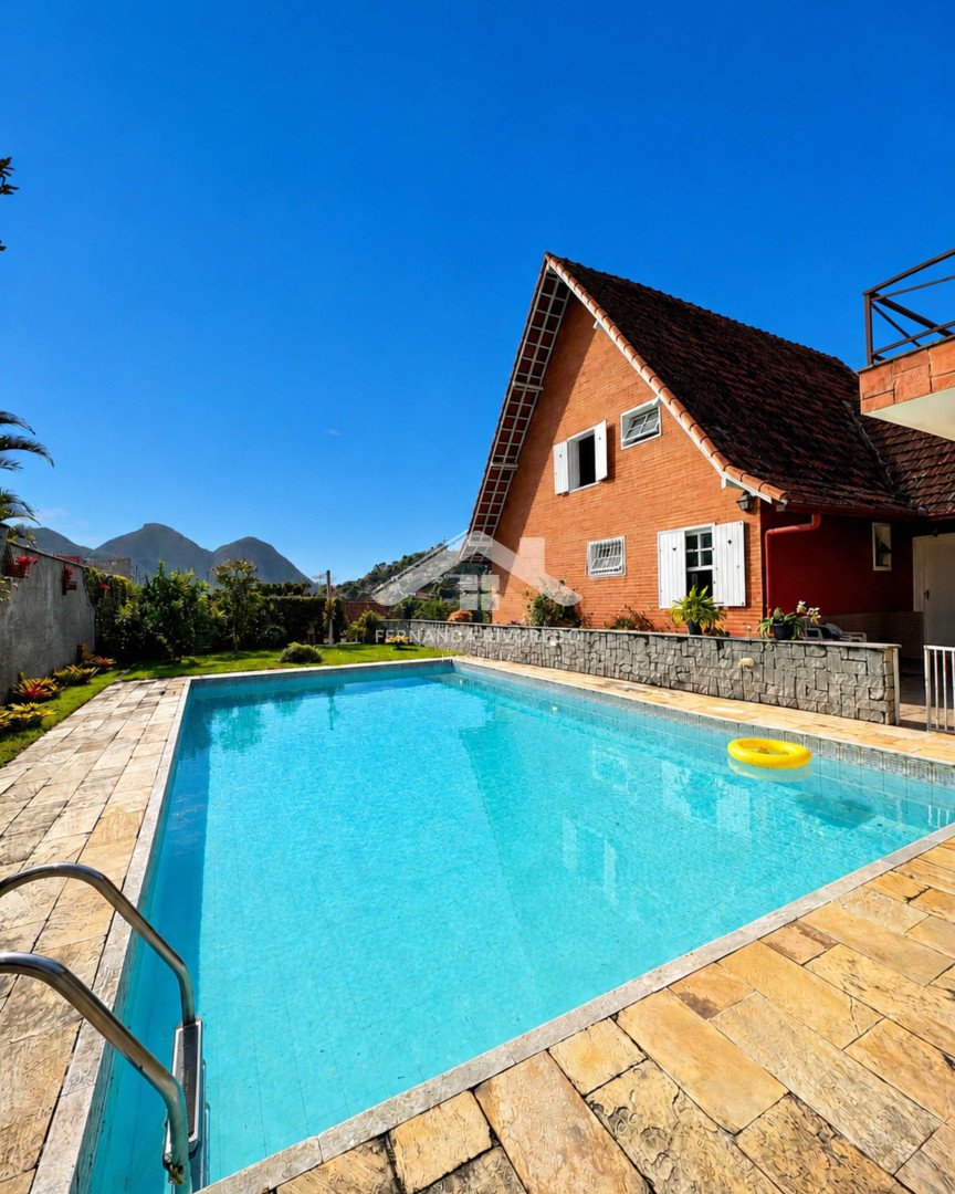 Casa para venda - Braunes, Nova Friburgo - RJ. Valor para venda: R$ 1.650.000,00.