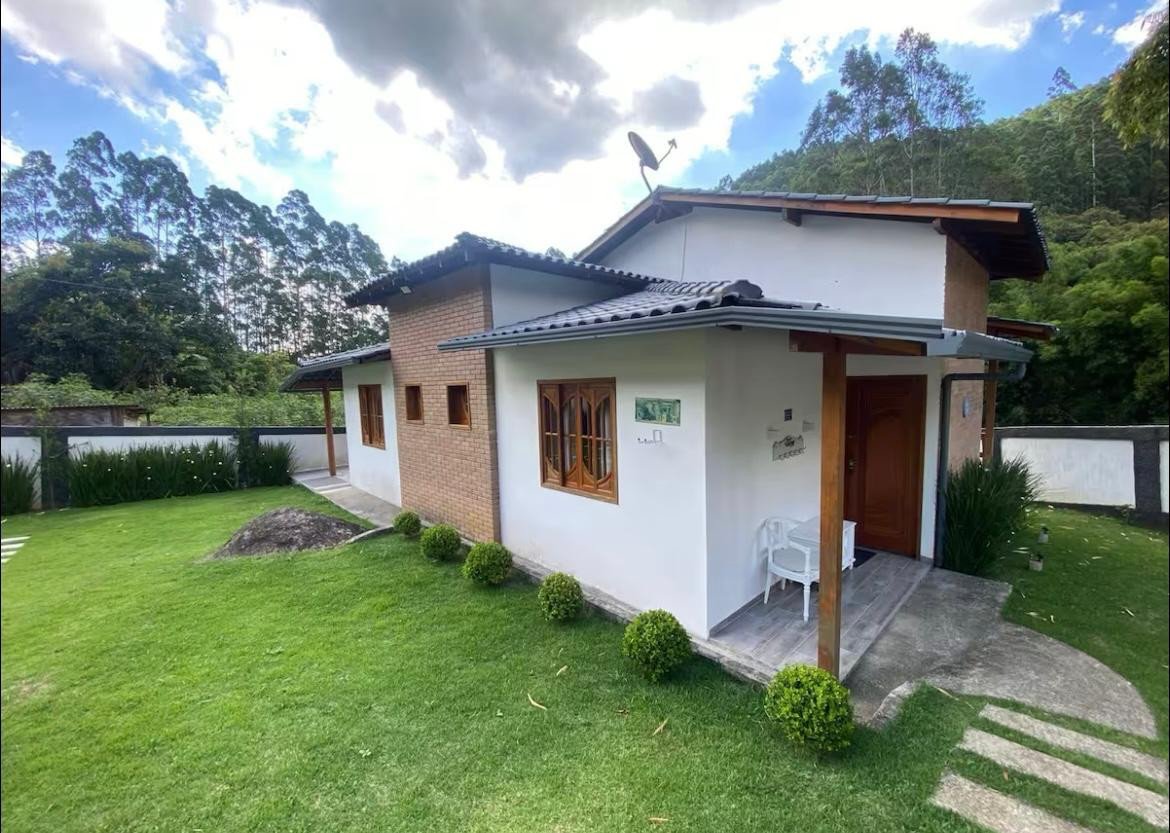 Casa para venda - Lumiar, Nova Friburgo - RJ. Valor para venda: R$ 480.000,00