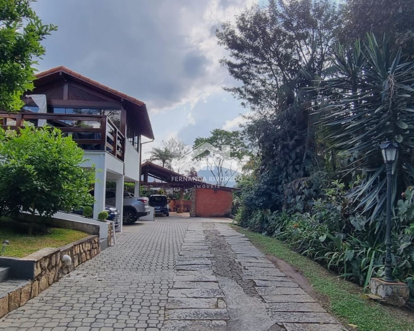 Casa para venda - Parque Santa Elisa, Nova Friburgo - RJ. Valor para venda: R$ 670.000,00.