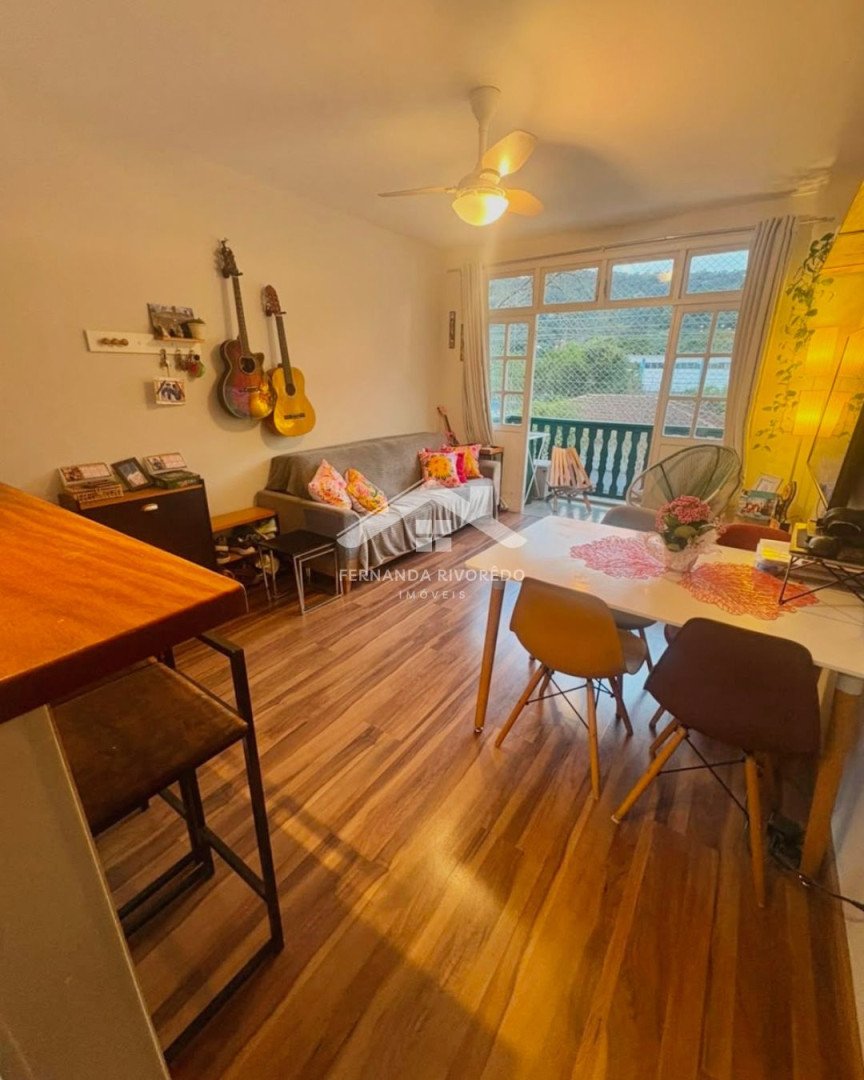 Apartamento para venda - Vila Nova, Nova Friburgo - RJ. Valor para venda: R$ 430.000,00.