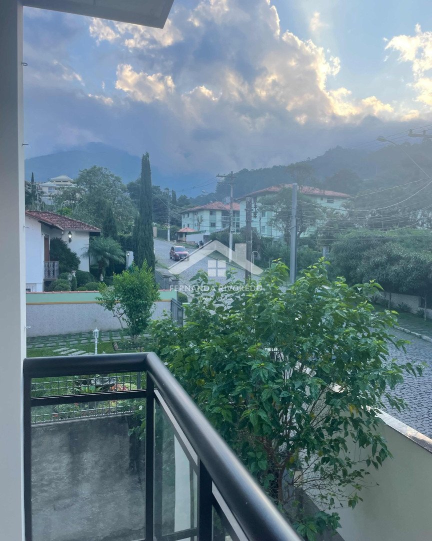 Apartamento para venda - Cônego, Nova Friburgo - RJ. Valor para venda: R$ 750.000,00.