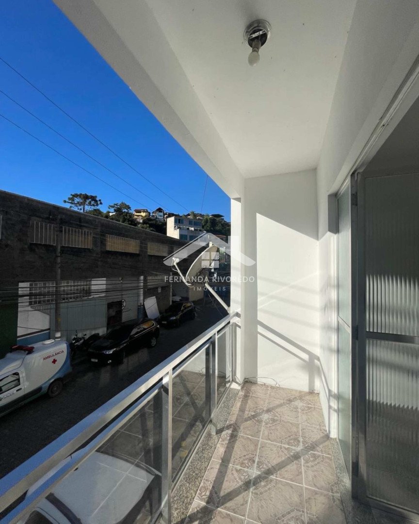 Apartamento para aluguel - Olaria, Nova Friburgo - RJ. Valor de aluguel: R$ 1.500,00.