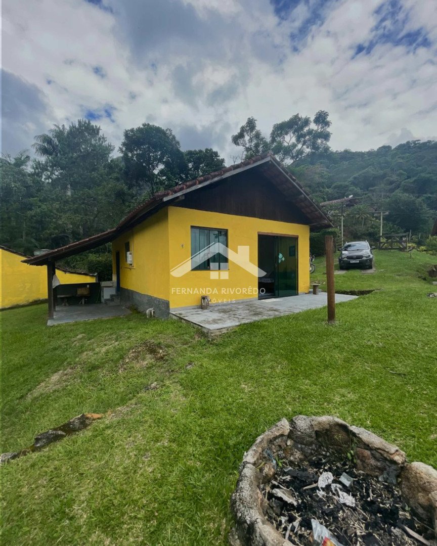 Casa para venda - Lumiar, Nova Friburgo - RJ. Valor para venda: R$ 370.000,00.