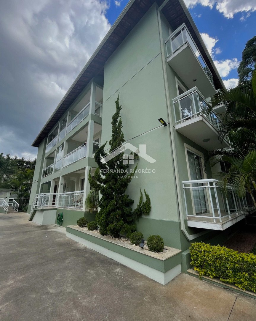 Apartamento para venda - Vale dos Pinheiros, Nova Friburgo - RJ. Valor para venda: R$ 370.000,00.