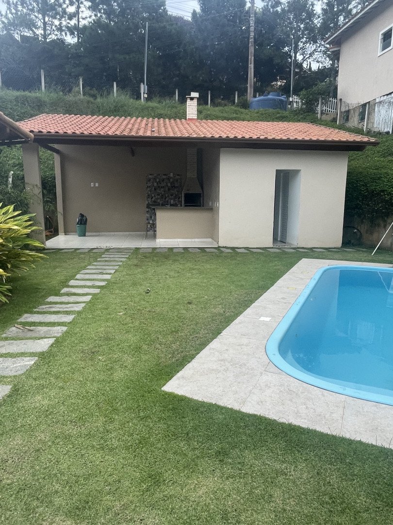 Apartamento para venda - Cônego, Nova Friburgo - RJ. Valor para venda: R$ 450.000,00