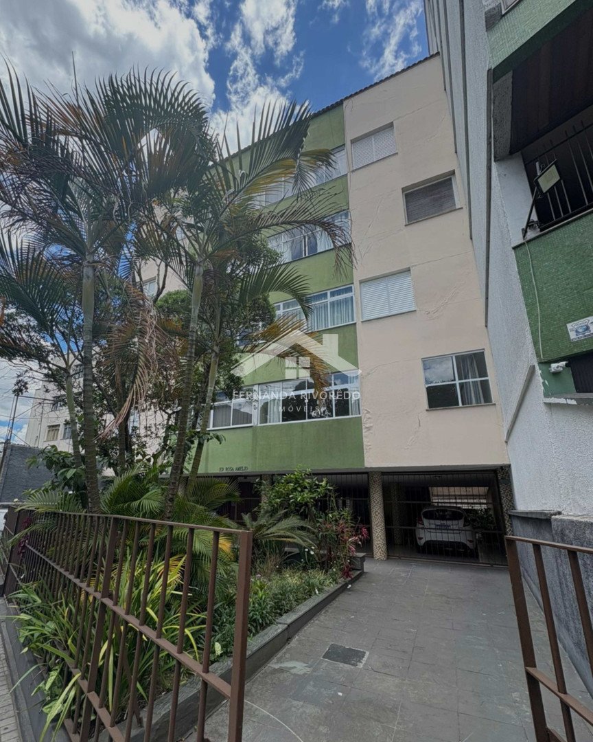 Apartamento para aluguel - Centro, Nova Friburgo - RJ. Valor de aluguel: R$ 2.000,00.
