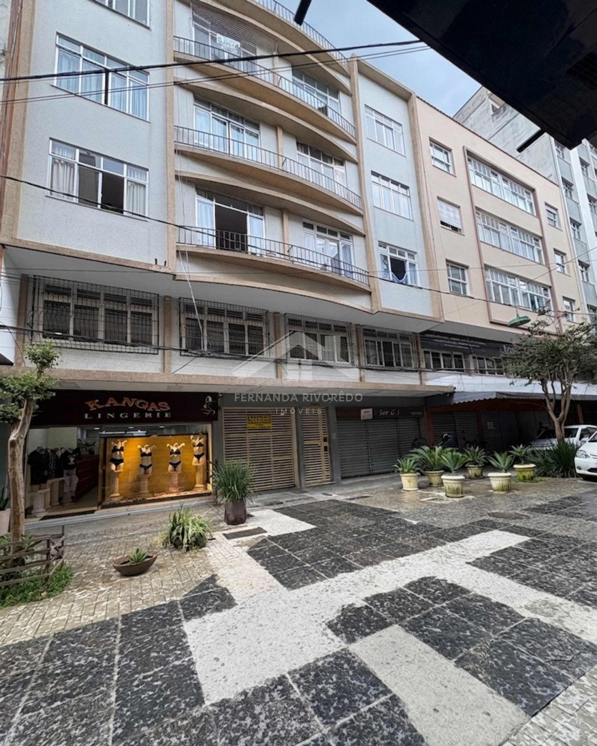Apartamento para venda - Centro, Nova Friburgo - RJ. Valor para venda: R$ 480.000,00.