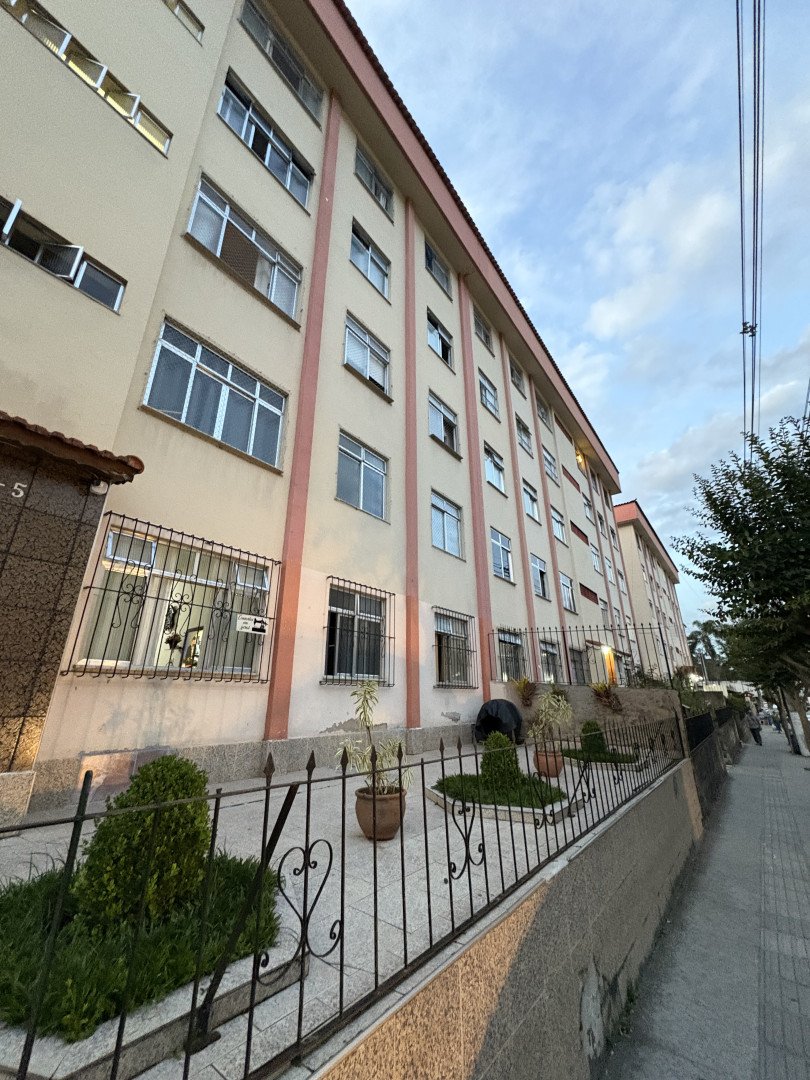 Apartamento para venda - Vila Amélia, Nova Friburgo - RJ. Valor para venda: R$ 220.000,00