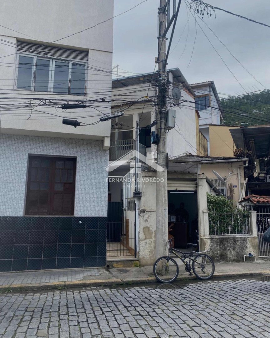 Casa para venda - Centro, Nova Friburgo - RJ. Valor para venda: R$ 330.000,00.