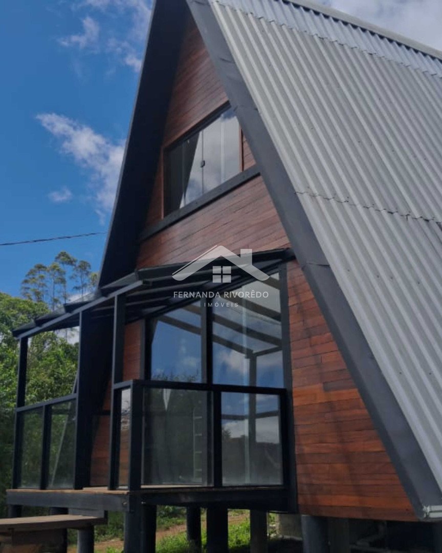 Casa para venda - Cascatinha, Nova Friburgo - RJ. Valor para venda: R$ 280.000,00.